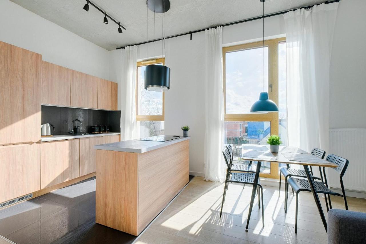 Apartamenty Patriotow 303 Varsavia Esterno foto